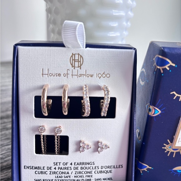 House of Harlow 1960 Gold Set of 4 pairs of earrings - Picture 2 of 2